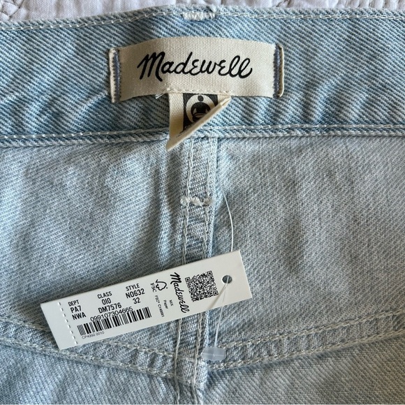 NWT - Madewell - Low-Rise Superwide-Leg Jeans - Nye Wash - Picture 7 of 13